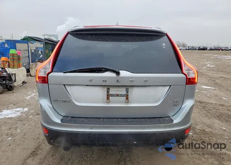 2012 Volvo Xc60 T6 z USA, uszkodzony, nr VIN YV4902DZ7C2331157